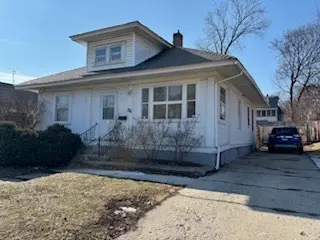Address Withheld By Seller, Elgin, IL 60120