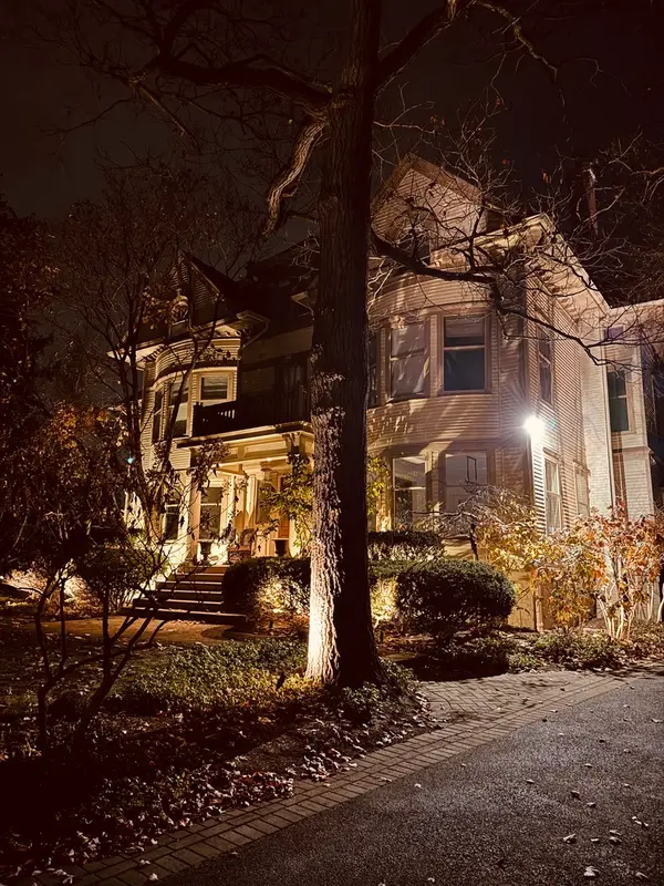 1499 Sheridan Road, Highland Park, IL 60035