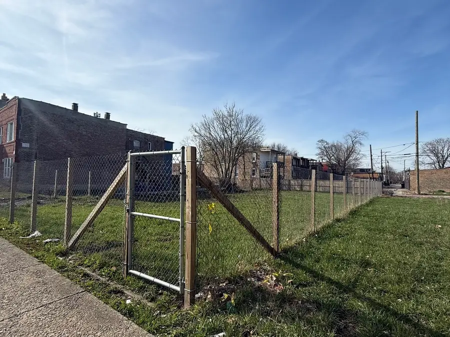 3914 W Huron Street, Chicago, IL 60624 - #3