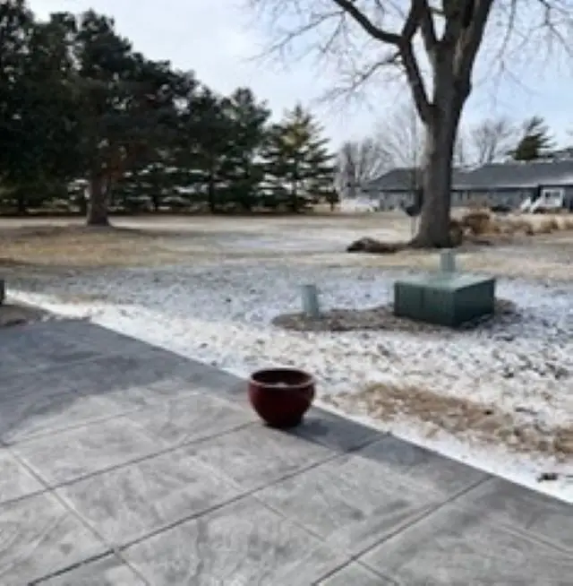 5954 Crow Valley Park Drive, Davenport, IA 52807 - Image #3