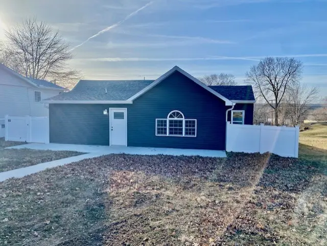 109 W Iowa Street, Spring Valley, IL 61362 - Image #1