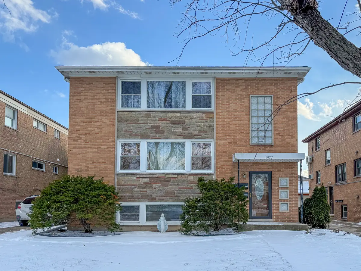 8027 W Churchill Avenue, Niles, IL 60714 - Image #1