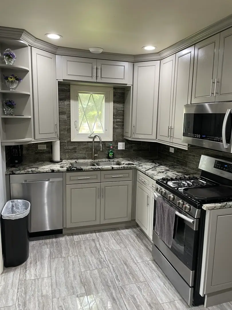 224 Spruce Avenue, Bensenville, IL 60106 - Image #2