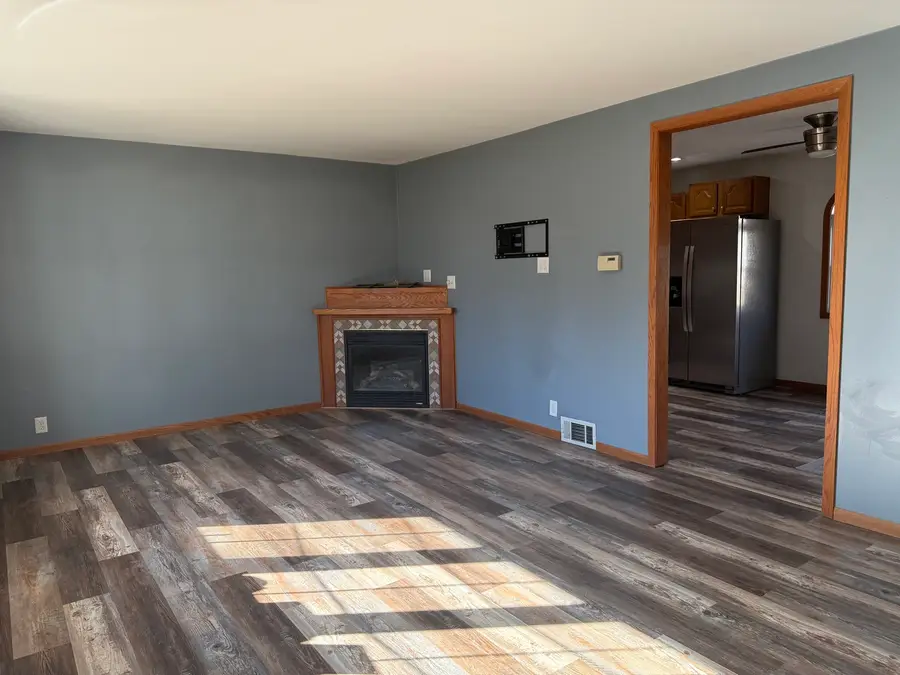 1124 E 1st Avenue, Monmouth, IL 61462 - #3