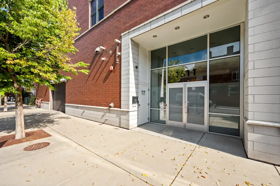 1611 N Hermitage Avenue #205, Chicago, IL 60622 - Image #3