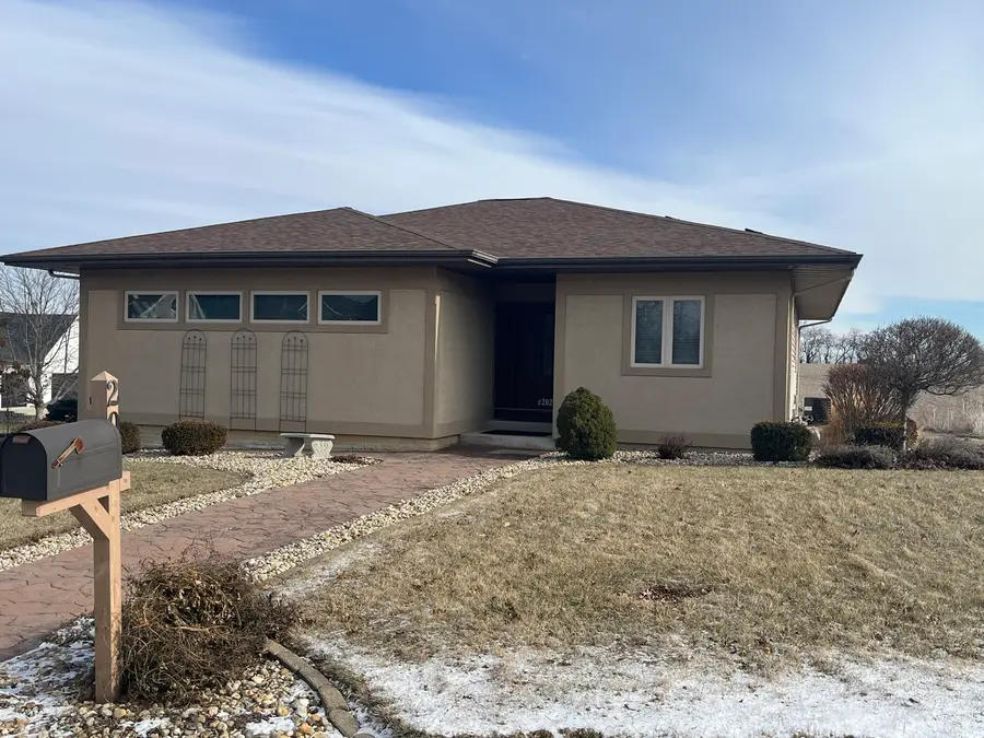 202 Regina Court, Kewanee, IL 61443 - Image #2