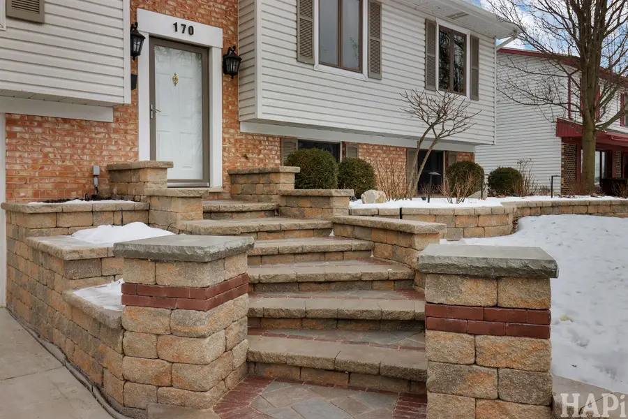170 Burr Oak Drive, Lake Zurich, IL 60047 - #3