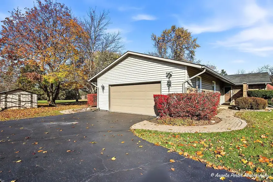 26140 N Ann Court, Wauconda, IL 60084 - #2