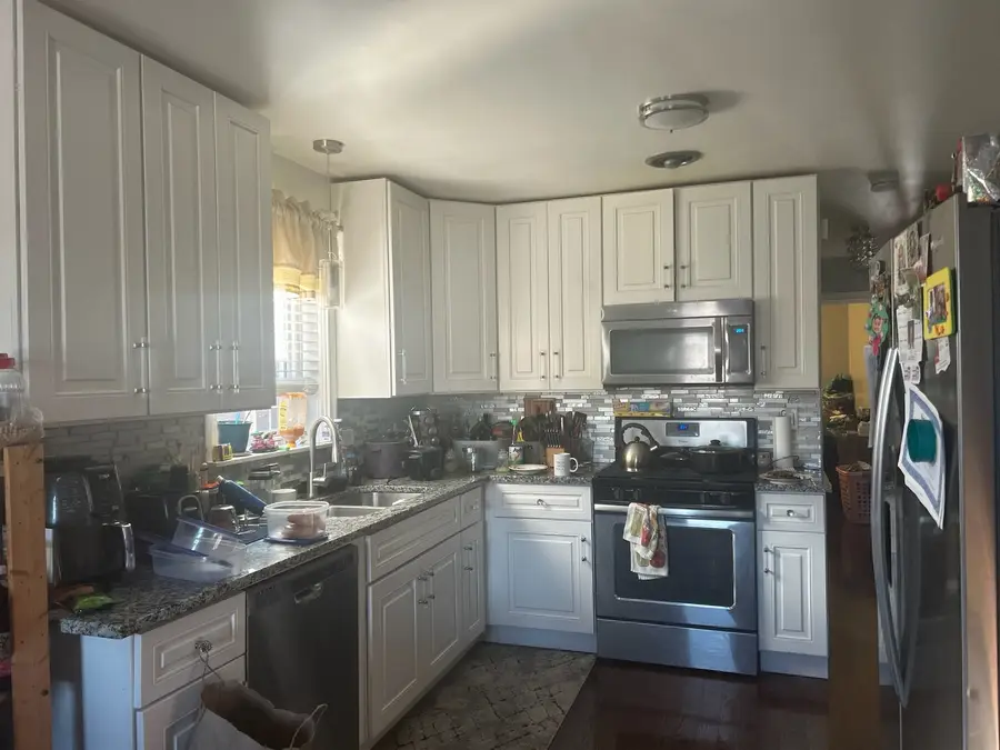 5607 S Kolmar Avenue, Chicago, IL 60629 - Image #2