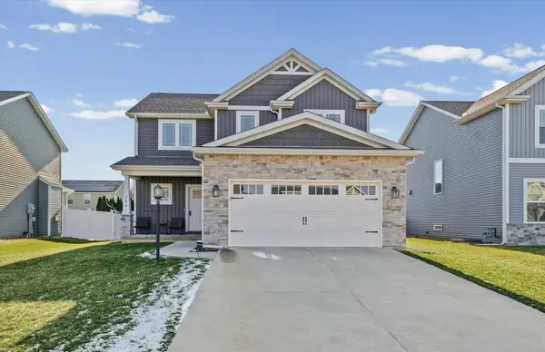 205 Gailardio Street, Savoy, IL 61874