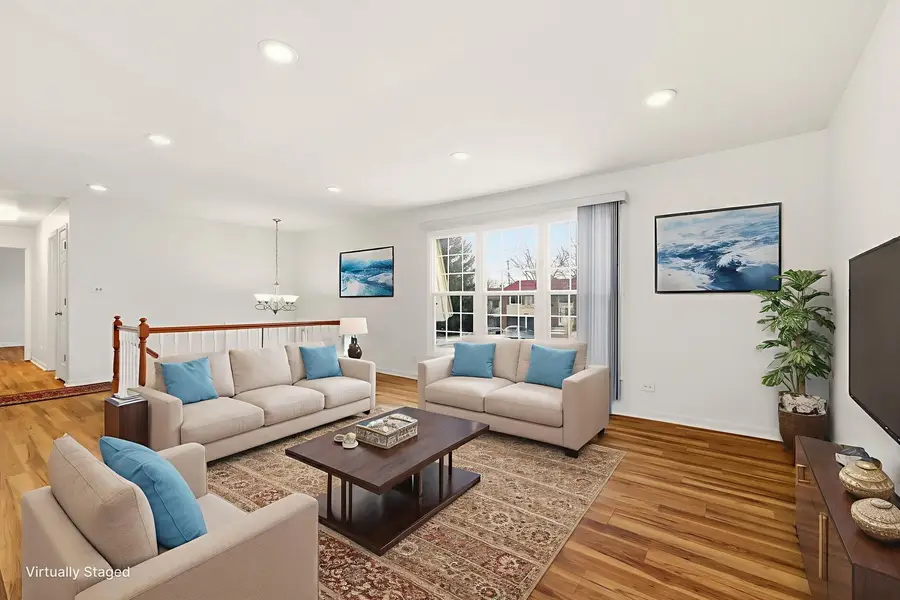 1432 Mitchell Trail, Elk Grove Village, IL 60007 - Image #3