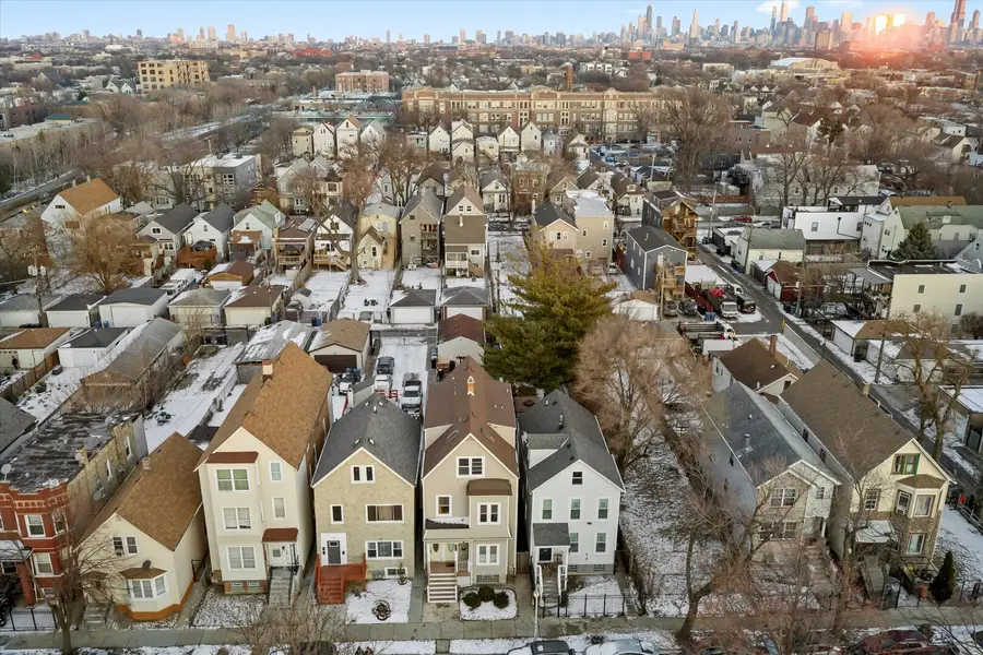 1731 N Central Park Avenue, Chicago, IL 60647 - Image #3