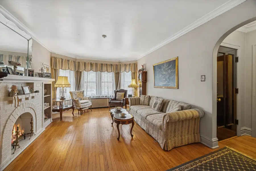 928 W 35th Street, Chicago, IL 60609 - #2