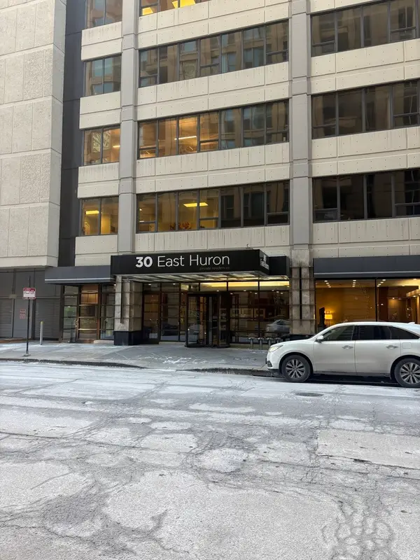 30 E Huron Street #3601, Chicago, IL 60611