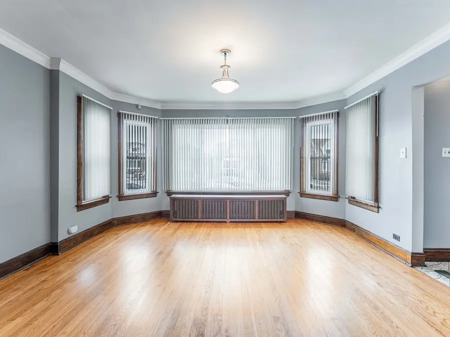 5248 W Wellington Avenue, Chicago, IL 60641 - #3