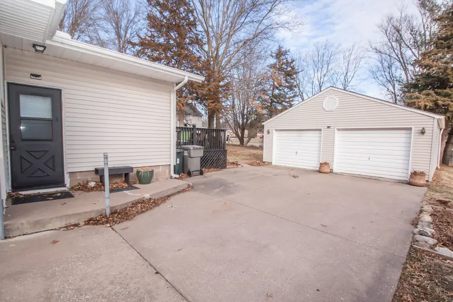 20 6 Street, Matherville, IL 61263 - Image #3