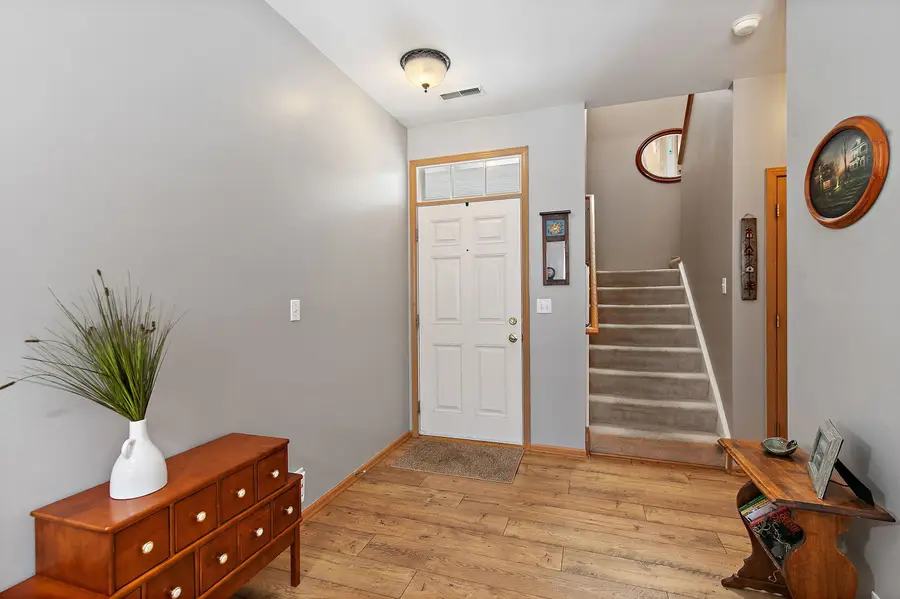 2920 Langston Circle #2920, Saint Charles, IL 60175 - Image #2