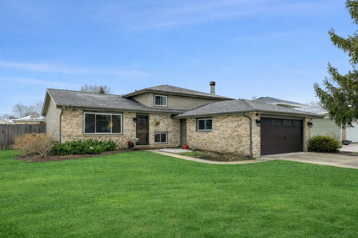 3966 N Galena Avenue, Arlington Heights, IL 60004 - Image #1