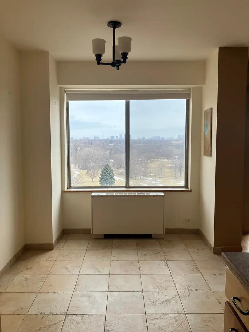 Address Withheld By Seller, Chicago, IL 60645 - #3