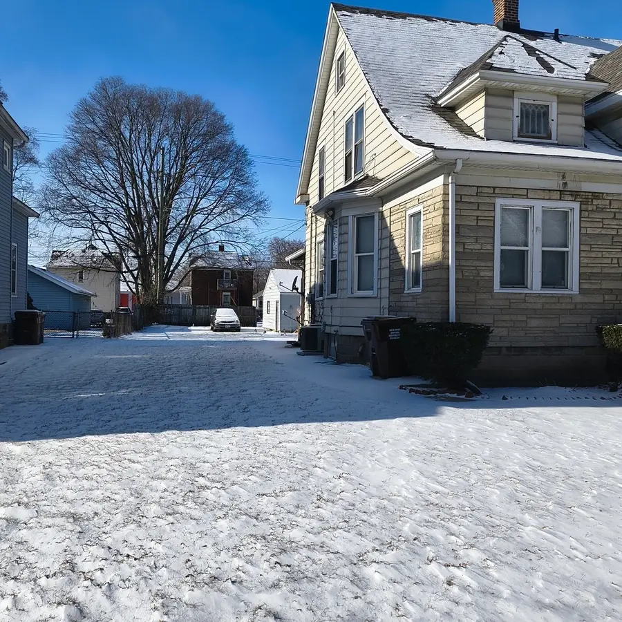 1717 S 4th Street, Rockford, IL 61104 - Image #2