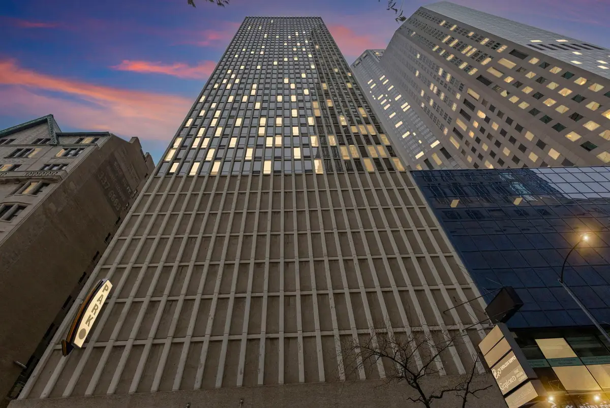 100 E Walton Street #14D, Chicago, IL 60611 - Image #1