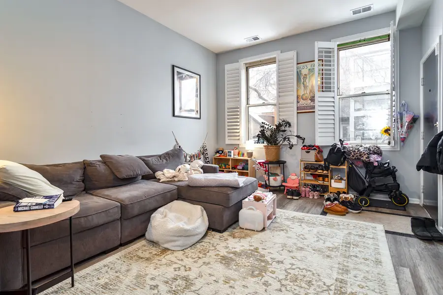 1551 N Honore Street, Chicago, IL 60622 - Image #2