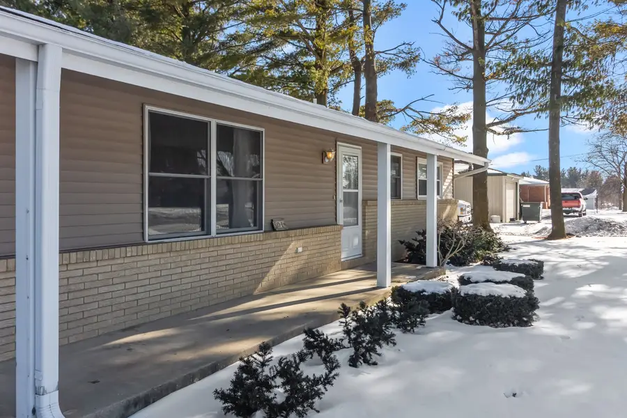 304 S State Street, Poplar Grove, IL 61065 - Image #2