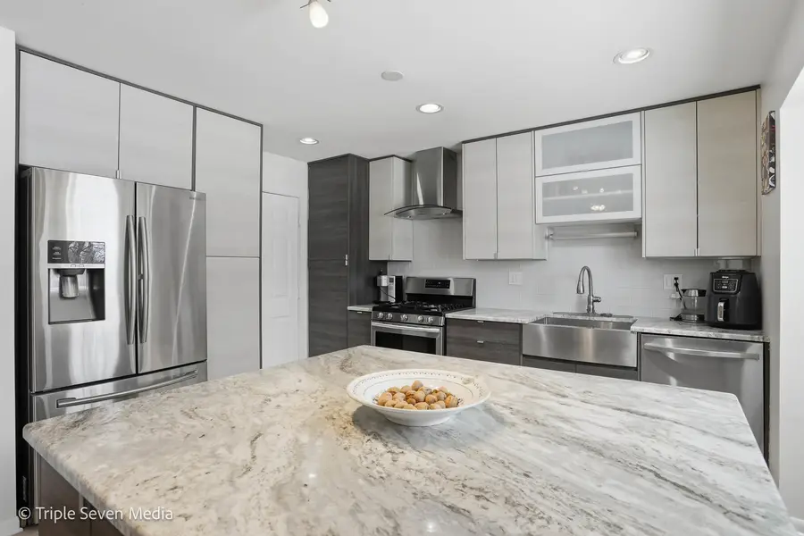 488 W Jason Lane, Wood Dale, IL 60191 - #3