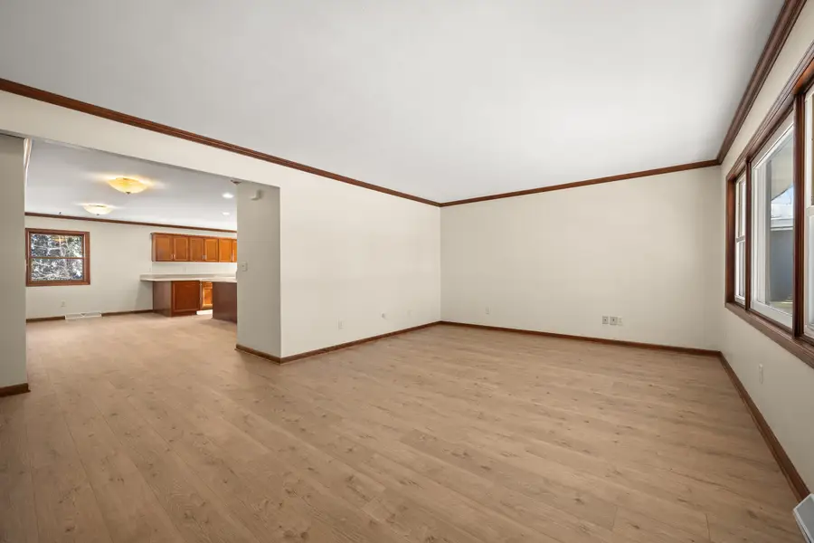 1118 Holmes Place, Dekalb, IL 60115 - Image #3