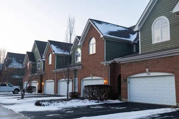 228 W Fairview Way, Palatine, IL 60067