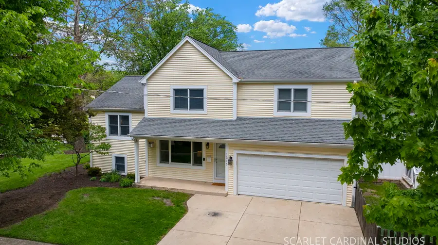 1315 Lakeside Drive, Wheaton, IL 60187 - #2