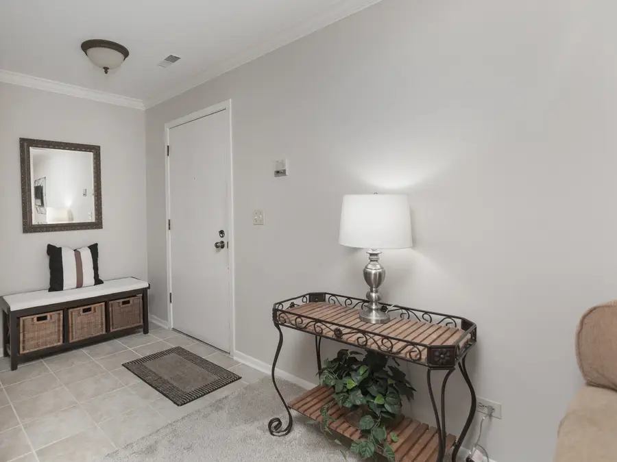 Address Withheld By Seller, Winfield, IL 60190 - Image #3