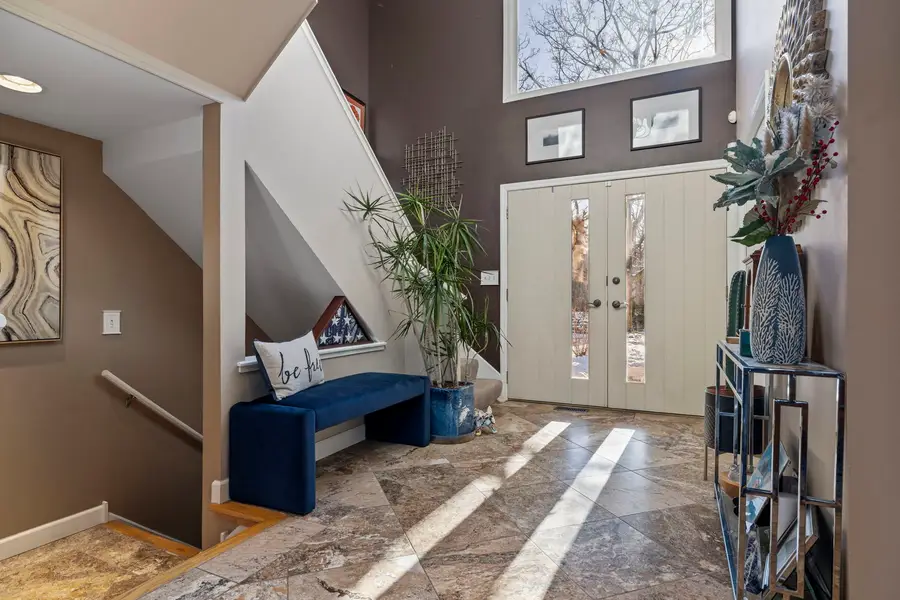 46 Oak Creek Drive, Burr Ridge, IL 60527 - Image #3