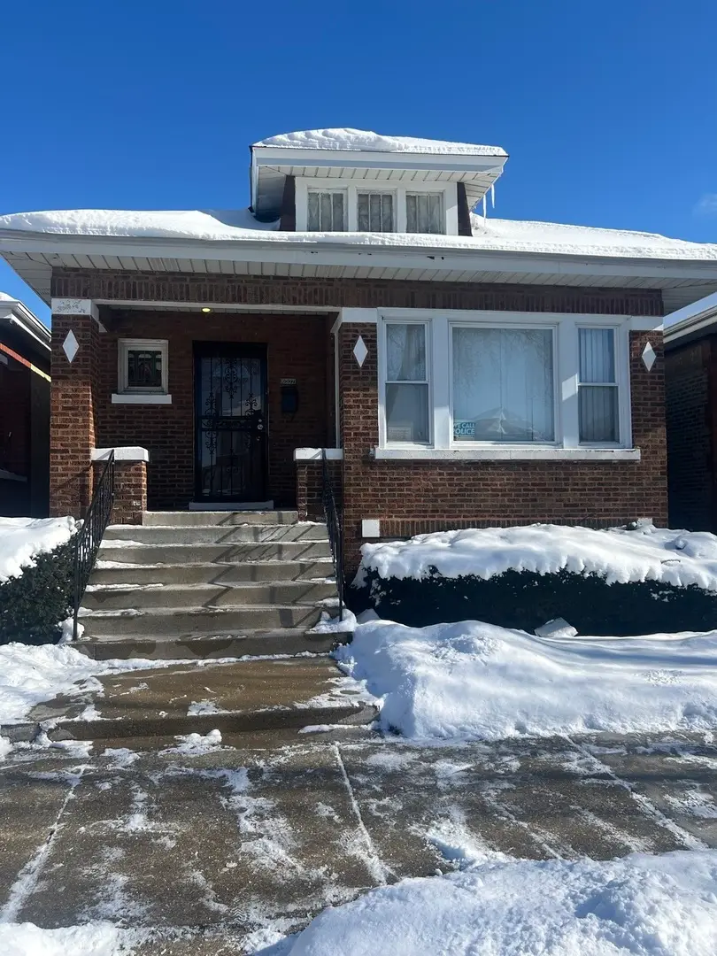 6537 S Francisco Avenue, Chicago, IL 60629 - Image #1