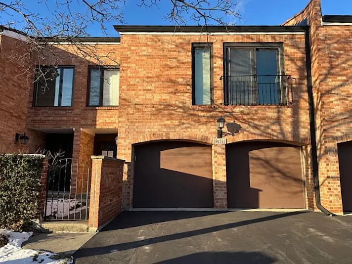 19W244 Governors Trail, Oak Brook, IL 60523 - #1