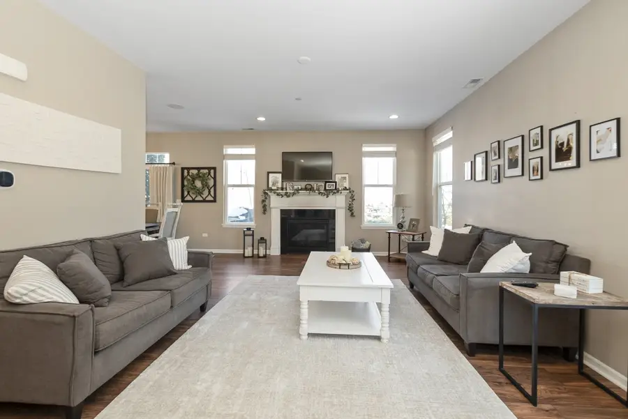 16146 W Coneflower Drive, Lockport, IL 60441 - Image #2