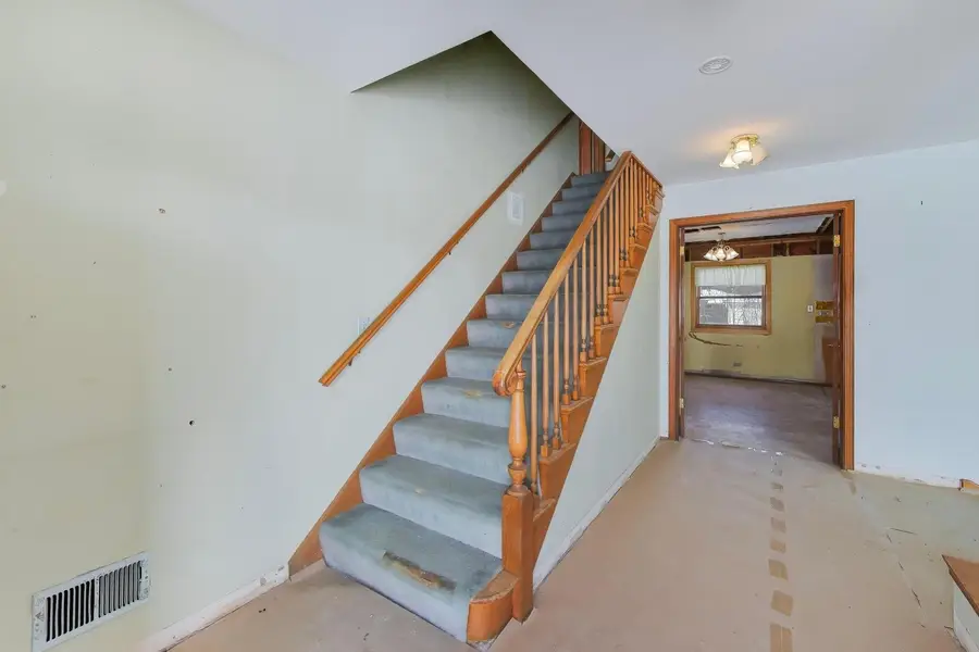 413 S Carol Lane, Mount Prospect, IL 60056 - Image #3