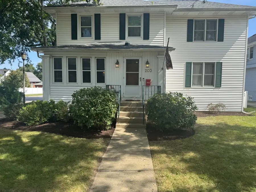 203 S Lombard Avenue, Lombard, IL 60148 - #2