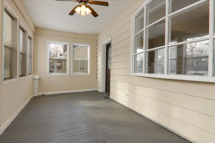 813 W Jefferson Street, Bloomington, IL 61701 - Image #3