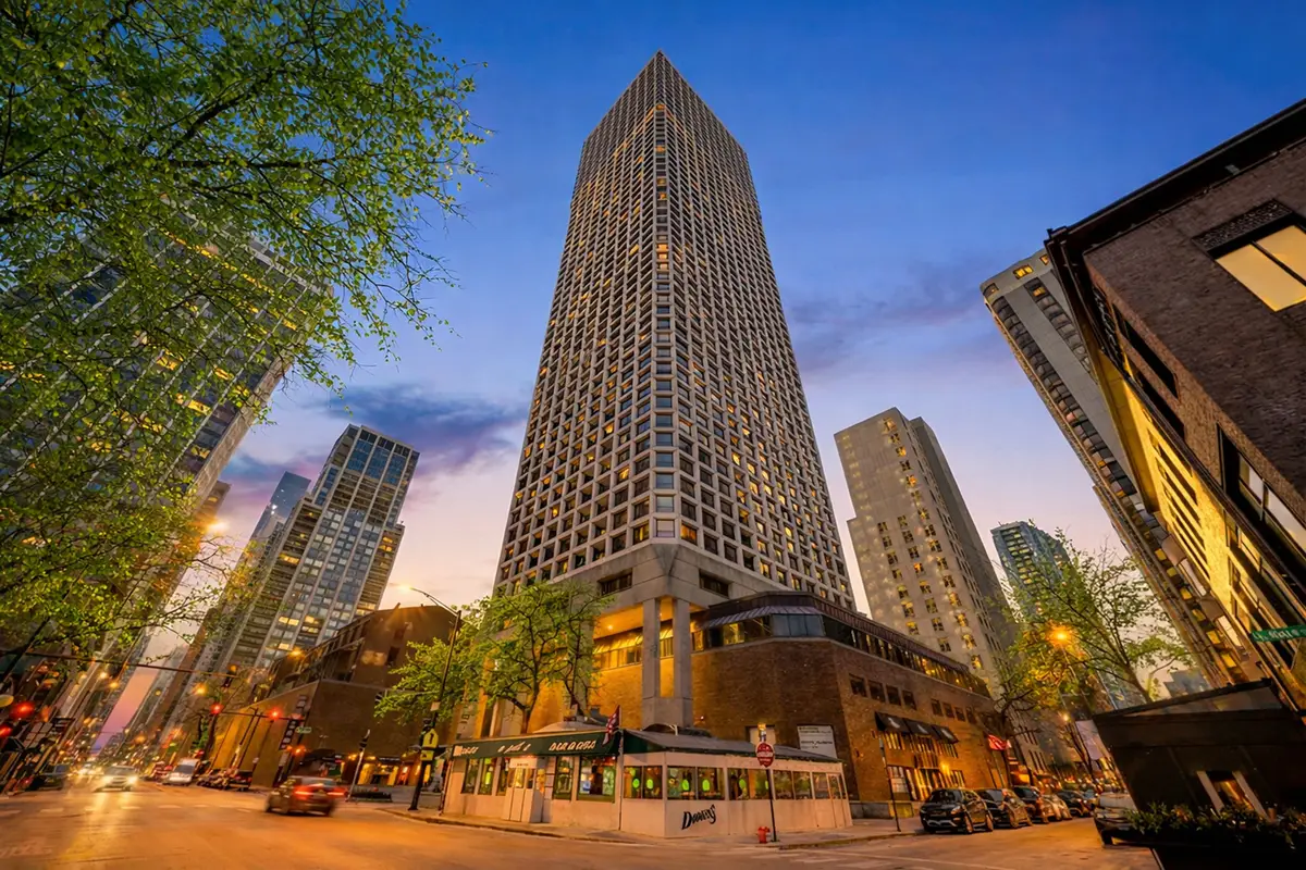 1030 N State Street #34B, Chicago, IL 60610 - Image #1