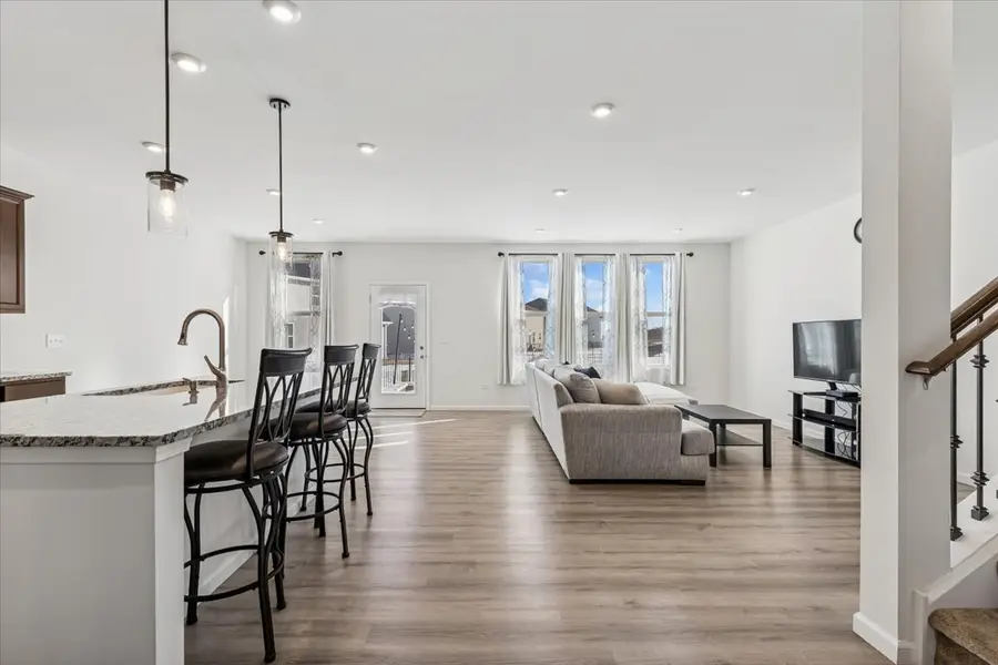 4241 Wanderlust Drive, Algonquin, IL 60102 - Image #2