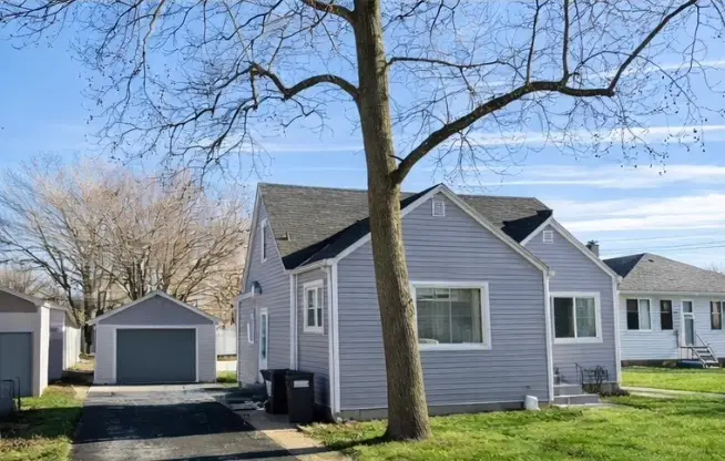 156 S Elm Street, Manteno, IL 60950 - #2