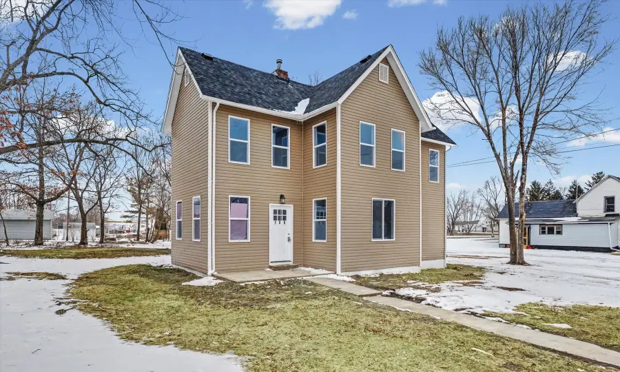 108 S 1st Street, Chatsworth, IL 60921 - #2
