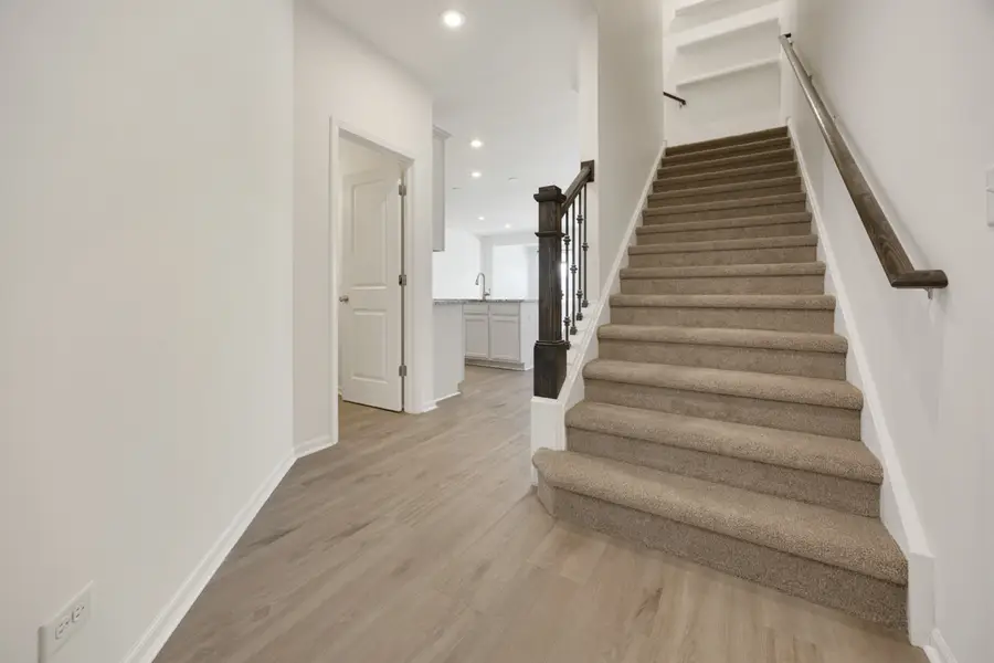 537 Watercress Drive, Aurora, IL 60504 - Image #3