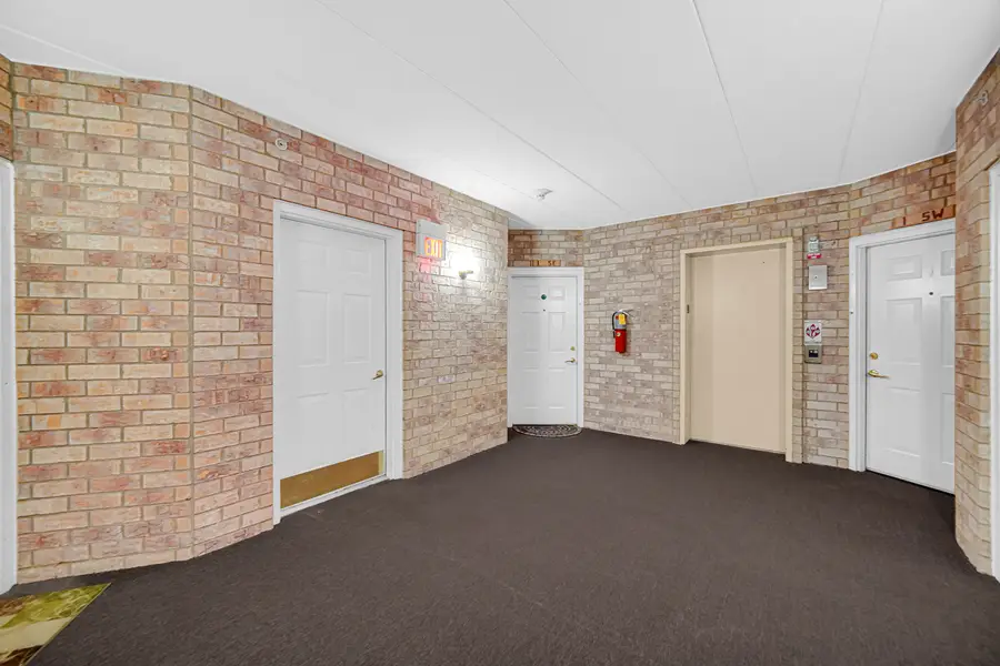 7779 Bristol Park Drive #1SE, Tinley Park, IL 60477 - Image #3