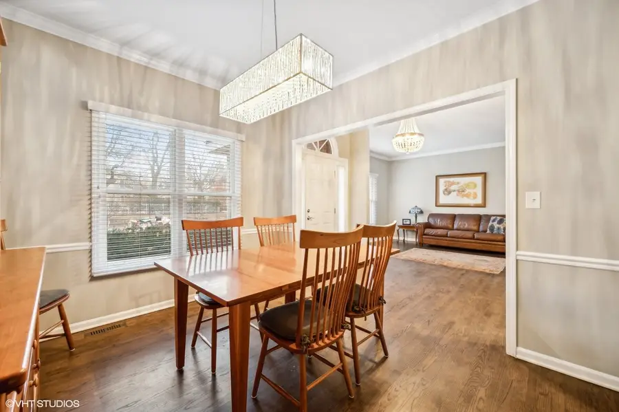 706 Foxdale Avenue, Winnetka, IL 60093 - Image #3