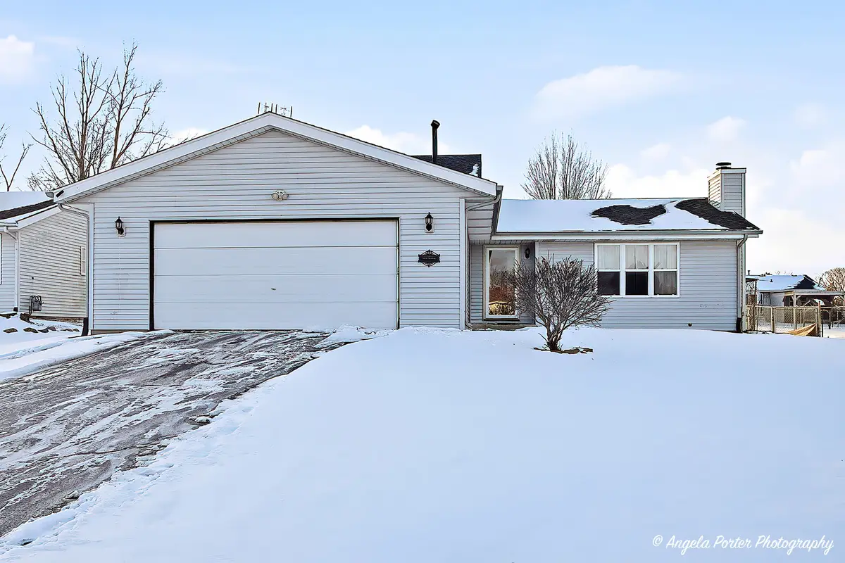 130 Sundance Trail, Capron, IL 61012 - #1