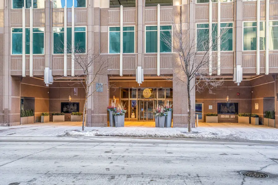 33 W Ontario Street #26A, Chicago, IL 60654 - Image #3