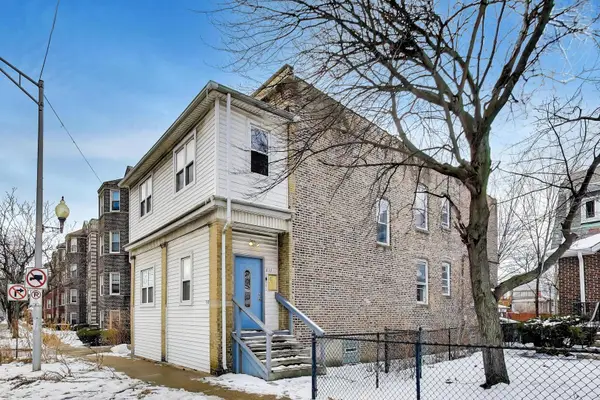 810 S Austin Avenue, Oak Park, IL 60302