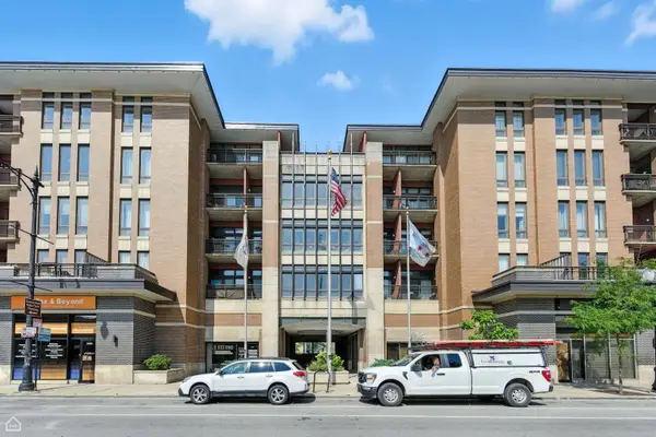 3450 S Halsted Street #409, Chicago, IL 60608